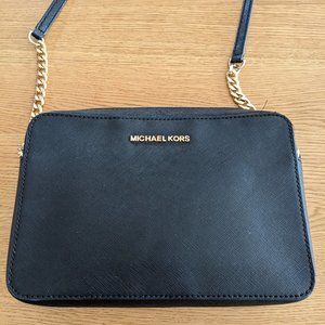 Michael Kors Jet Set Large Purse